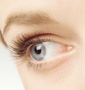 Признаки ювенильной глаукомы и основные методы лечения