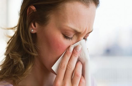 Что может вызвать аллергию и как она проявляется?