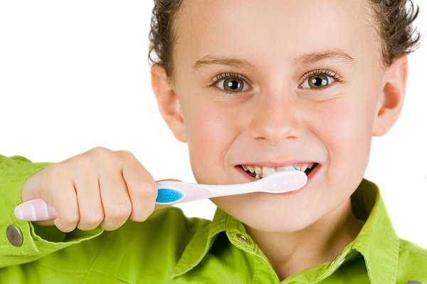 Мифы о детских зубах